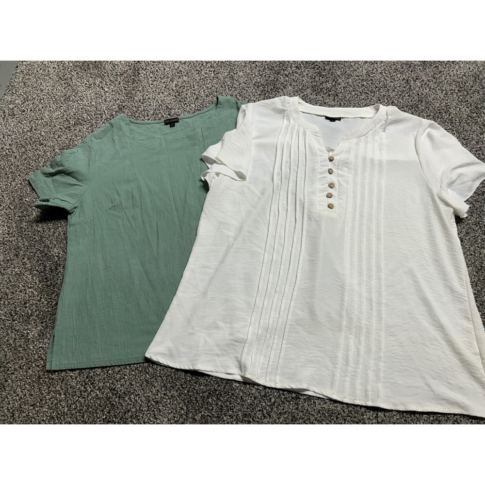 Coco + Carmen Womens L/XL Top Lot 2 Sage Green Side Button White Pintuck Henley